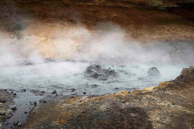 Luxury Private Tour of Reykjanes Peninsula Volcanic Wonders - Key Points  