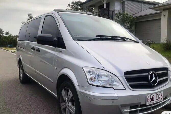 Luxury Private Transfer between Gold Coast Airport and Gold Coast city (1-7pax) - Introducing the Gold Coast Private Transfer Experience