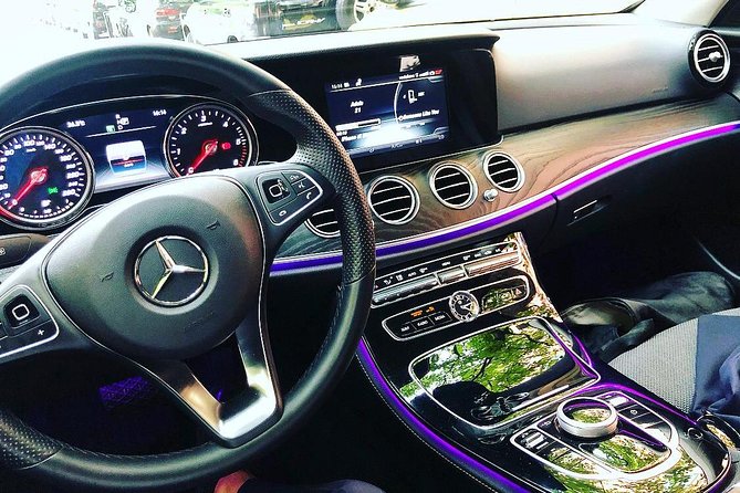 Luxury Private Transfer From Orio Al Serio Airport to Milan Center - Accessibility