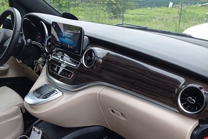 Luxury Private Transfer Rome Center to Fiumicino Airport - Why Choose This Private Transfer?