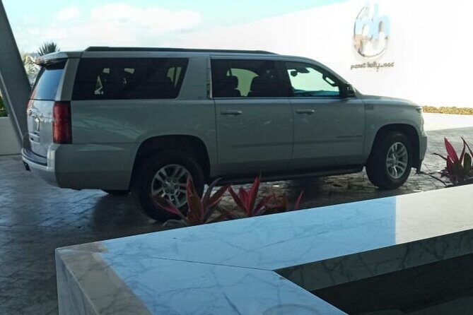 Luxury private transportation from CUN Airport to Cancun Hotel Zone - FAQs