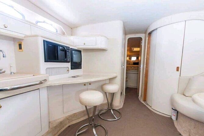 Luxury Private Yacht Rental by the Turquoise Waters of the Caribbean. - What Makes This Yacht Tour Stand Out