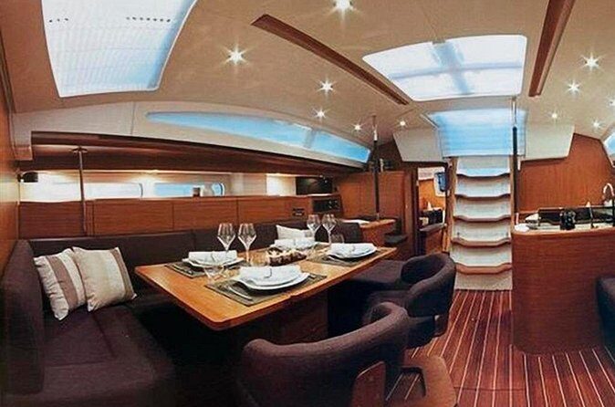 Luxury Sailboat 50 feet in Private for up to 9 People 4 hrs - Value and Practical Considerations