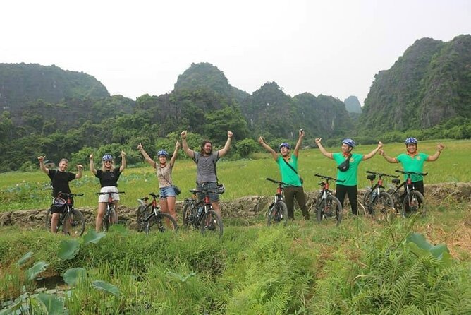 Luxury Small Group, Hoa Lu, Tam Coc, Mua Cave Maximum 6-8 Participants per Group - Reviews