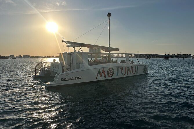 Luxury Sunset Catamaran Cruise - An Authentic Waterway Experience in West Palm Beach