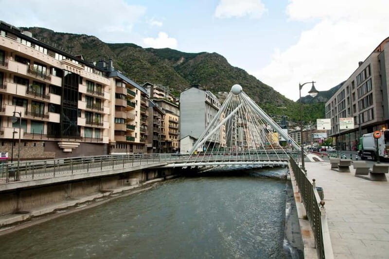 Luxury Tour 2 nights 1 day in Andorra from Barcelona - A Journey Into the Heart of the Pyrenees
