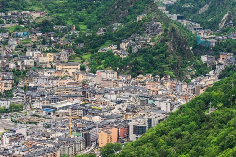 Luxury Tour Andorra and Range Rover Sport challenge from Barcelona - A Touch of Culture: Exploring Andorra la Vella