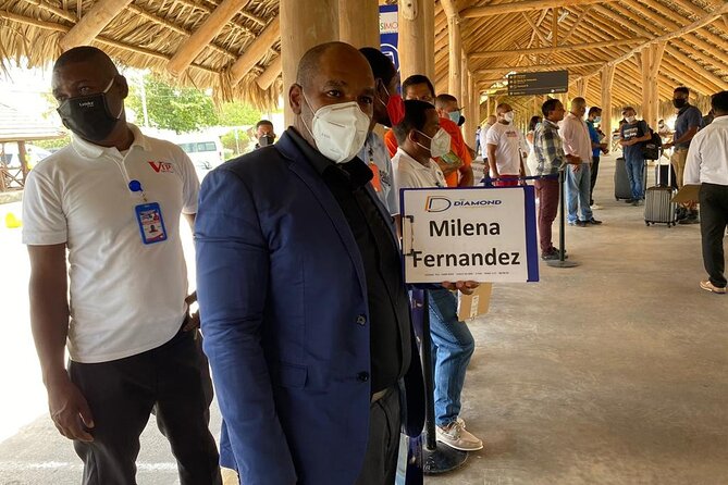 Luxury Transfer Between Punta Cana Airport and Bavaro Hotels - Accessibility Features and Options