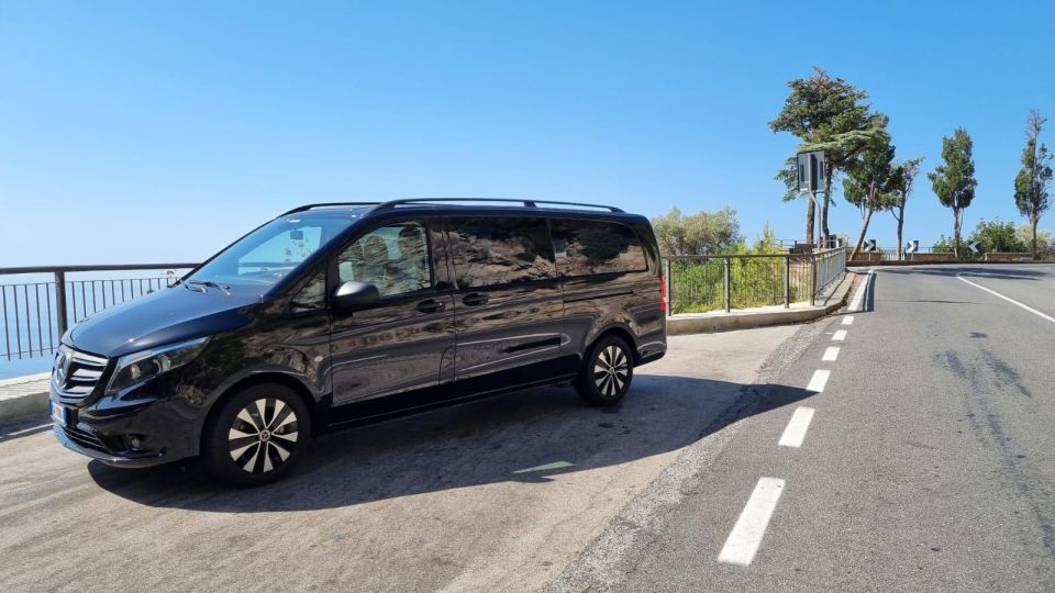 Luxury Van Transfers: Naples Airport - Experienced Drivers