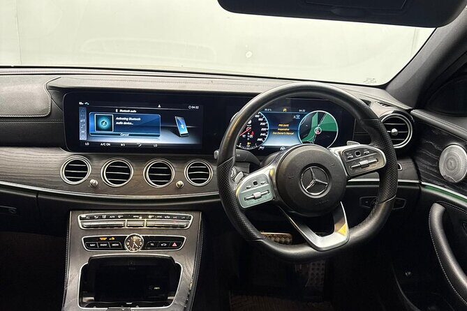 Luxury Vehicle Transfer Brisbane Airport to Gold Coast Hotels - Cost and Value Analysis