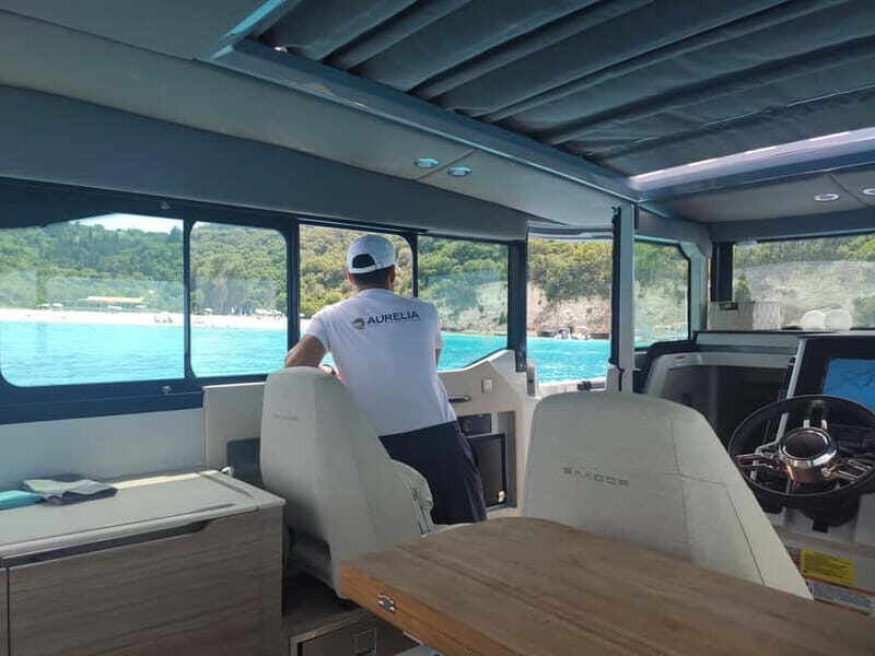 Luxury Yacht Experience Semi-Private North East - FAQ