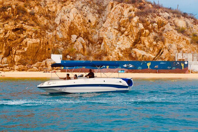 Luxury yacht Whale watching Cabo San Lucas - FAQ