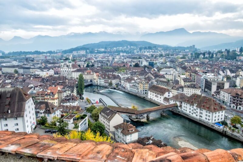 Luzern Elegance: Private City Walk and Panoramic Lake Cruise - The Iconic Lion Monument