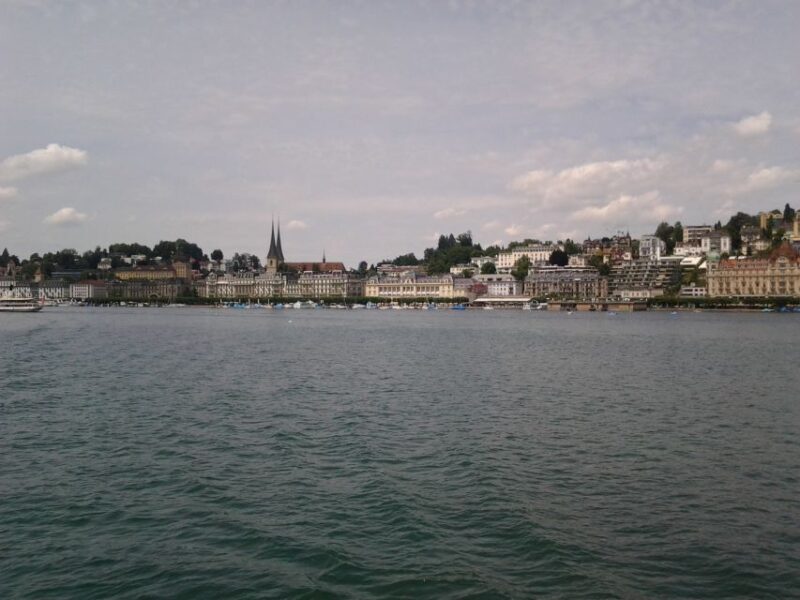 Luzern Elegance: Private City Walk and Panoramic Lake Cruise - Panoramic Lake Cruise