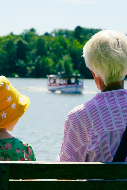 Lyngby & Bagsværd Lake: Baadfarten Boat Ride - Key Points