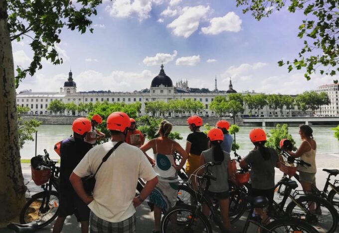 Lyon: 3-Hour Guided E-Bike Tour - Scenic Views and Murals