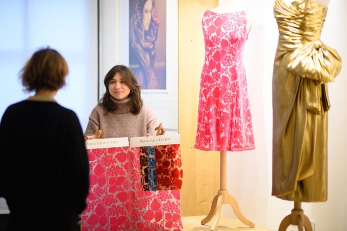 Lyon: Admission Ticket to Brochier Soieries Silk Museum - Museum Shop