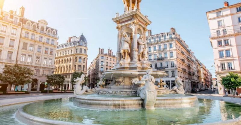 Lyon: Guided Tour of Lyon - Experience Details