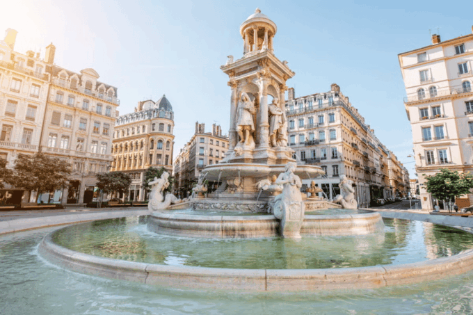 Lyon: Guided Tour of Lyon - Frequently Asked Questions