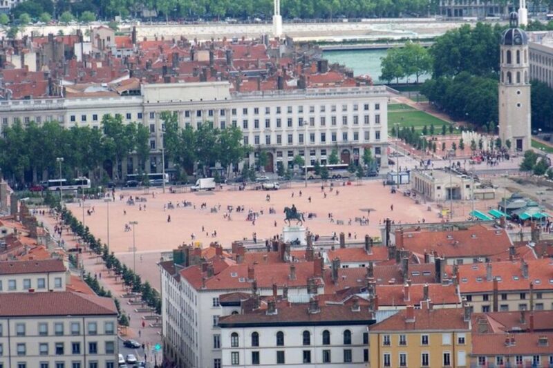 Lyon: Private Custom Tour With a Local Guide - Inclusions and Exclusions