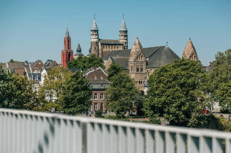 Maastricht: Highlights Tour with a local Guide - Maastricht: Highlights Tour with a Local Guide