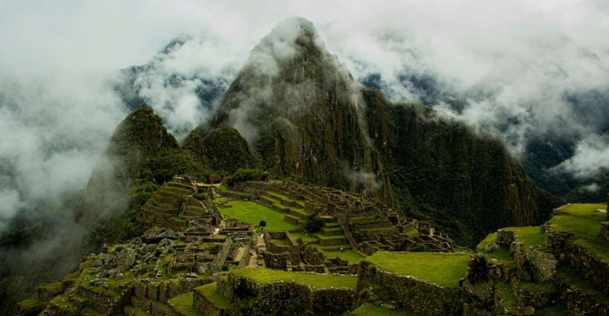 Machu Picchu: Embrace the Magic of a 2-Day Sunrise Journey - Journey to Aguas Calientes