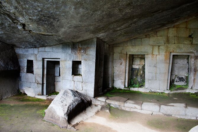 Machu Picchu Full Day Tour by Train Expedition - Train Journey to Machu Picchu