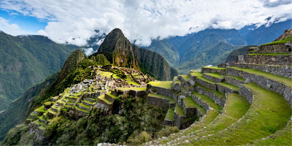 Machu Picchu in 1 Day From Cusco - Aguas Calientes to Machu Picchu
