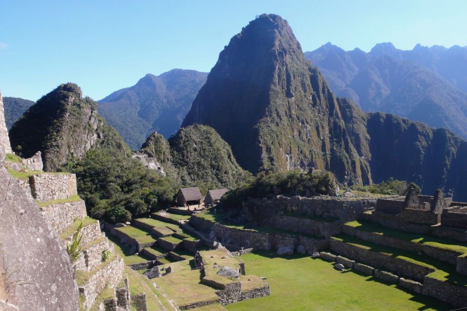 Machu Picchu Small-Group Combo: Entrance Ticket, Bus & Guide - Key Points