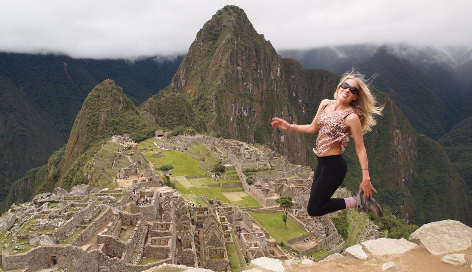 Machu Picchu Travel Packages 5 Days - Train Journey to Aguas Calientes