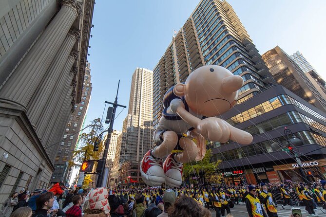Macy's Thanksgiving Day Parade Brunch 2025 Review - Comparison to Other Parade Viewing Options