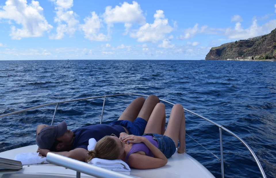 Madeira: 2.5-Hour Whale and Dolphin-Watching Cruise - Included in the Experience