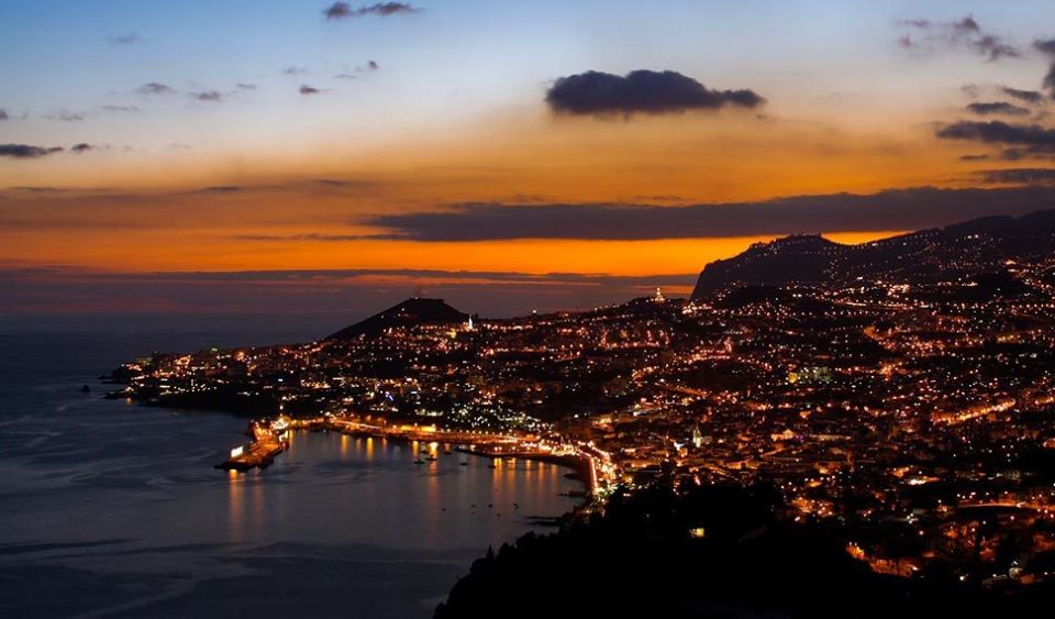 Madeira by Night With Traditional Dinner - Safety Considerations During the Tour