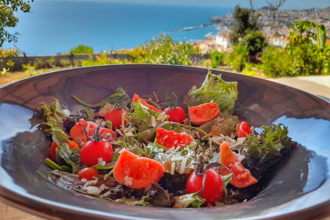 Madeira Genuine Food Experience at Re-Canto - Accessibility Information