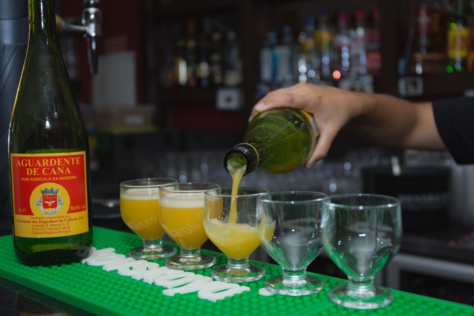 Madeira: Guided Foodie Walking Tour With Tastings and Wine - Tour Meeting Point