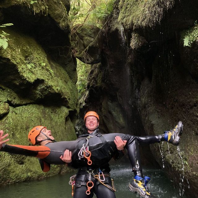 Madeira: Lokoloko Canyoning Level 1 - Activity Highlights