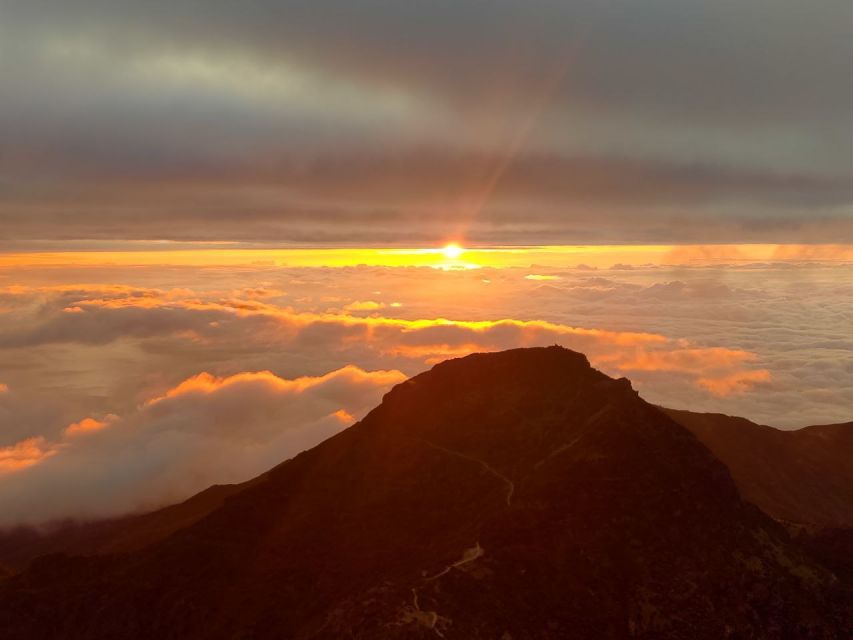 Madeira: Pico Ruivo Guided Sunrise Hike With Hotel Pickup - Restrictions and Considerations