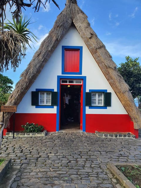 Madeira: Santana; Discover the enchanting East: Duration 7,5h - The Sum Up