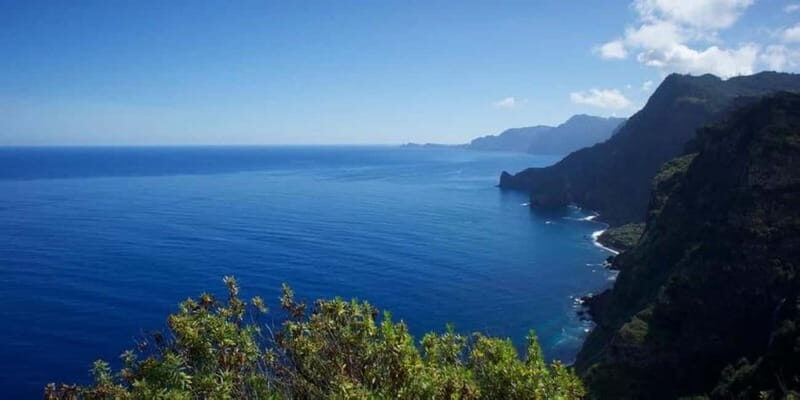 Madeira: Sightseeing Tour - Transportation and Group Size