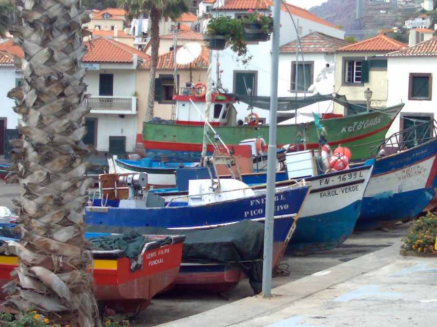 Madeira South West: Half Day Private Tour - Calheta Stopover
