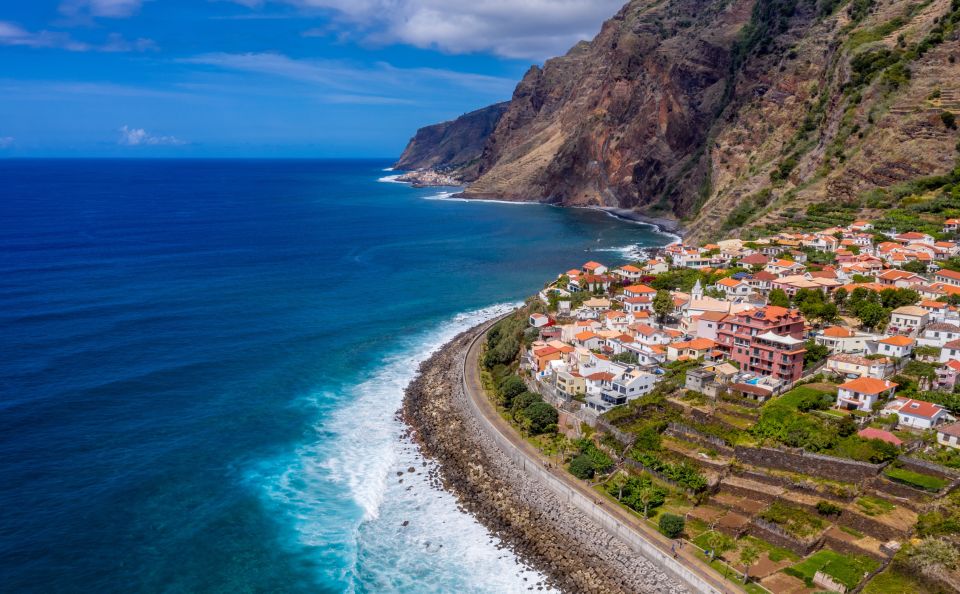 Madeira : Southwest Coast, Run & Anjo´S Waterfall 4x4 Tour - Unique Experiences