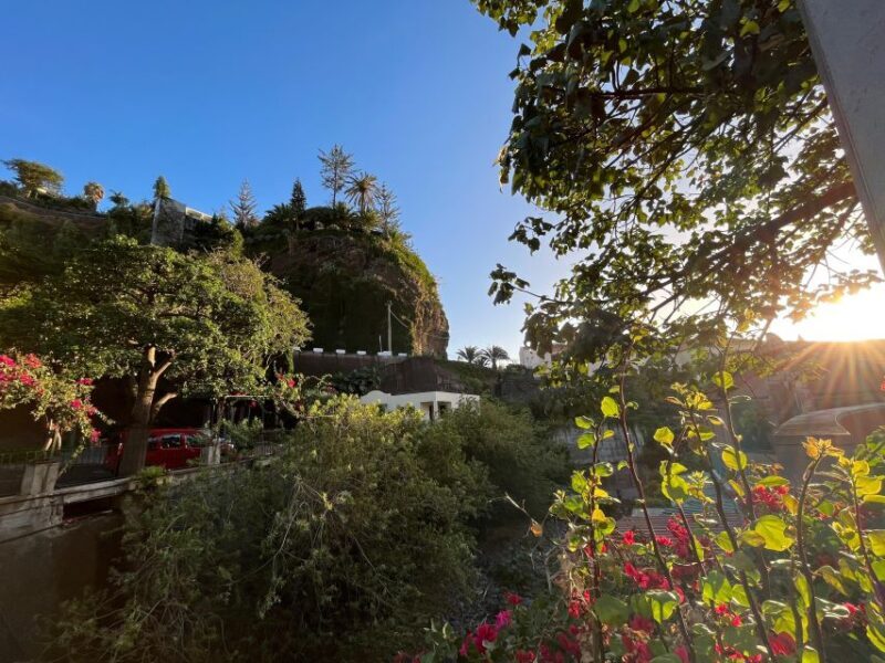 Madeira: Sunny South Side - Cabo Girão, Waterfalls, C. Lobos - Key Points