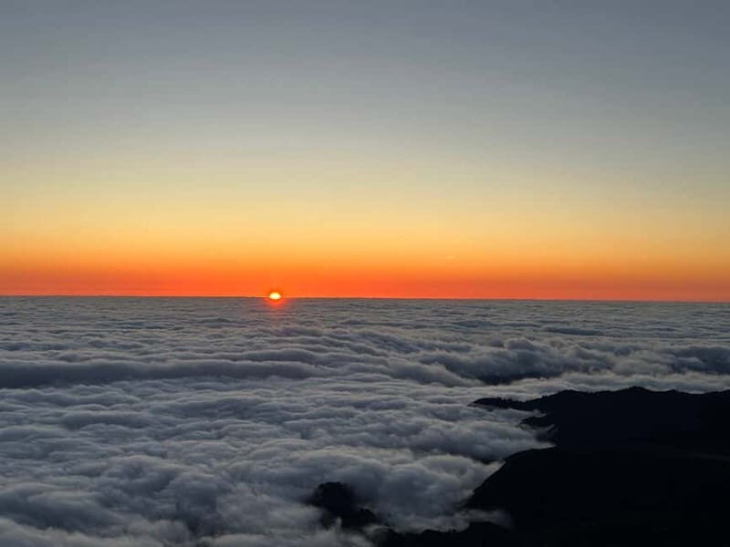 Madeira: Sunrise at Pico do Arieiro with short hike on PR1 - Transportation and Logistics