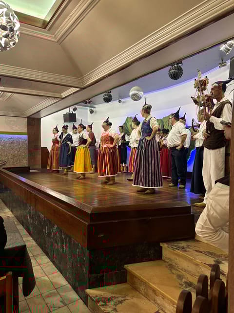 Madeira:TypicalShowFolklore Evening.included.Dinner transpt - The Sum Up