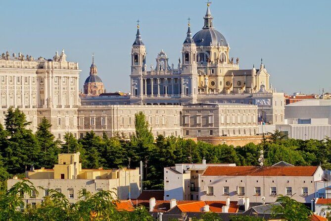 Madrid Airport MAD Round-Trip Private Transfer in Luxury Van - Real Travelers’ Insights