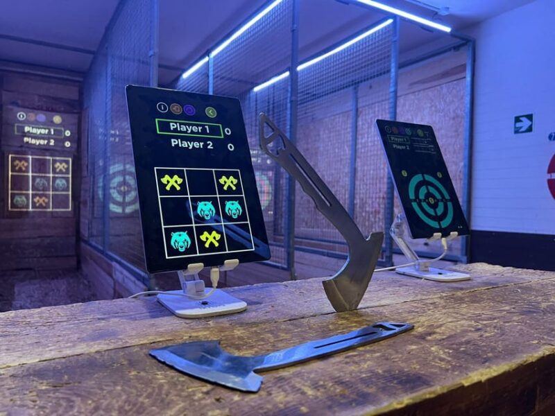 Madrid Atocha : Interactive Axe Throwing 1h - FAQ: Common Questions About Madrid’s Interactive Axe Throwing