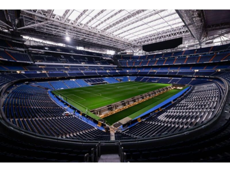 Madrid: Bernabeu Stadium Private Tour - Highlights of the Stadium and Museum