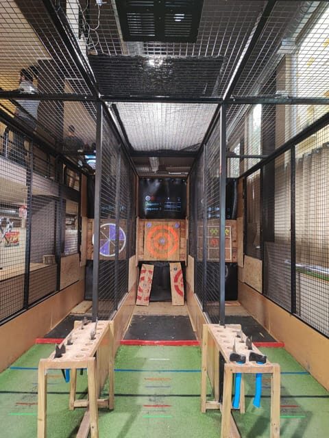 Madrid Center: AXE THROWING - Authentic Madrid with a Twist