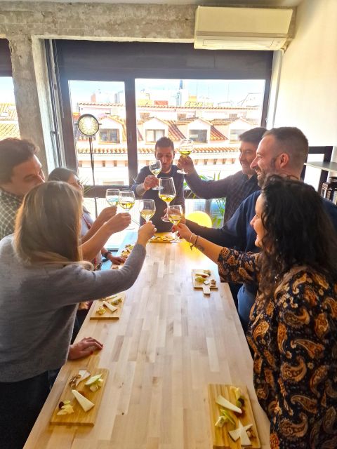 Madrid: Cheese Tasting With Wine Pairing. - Key Points
