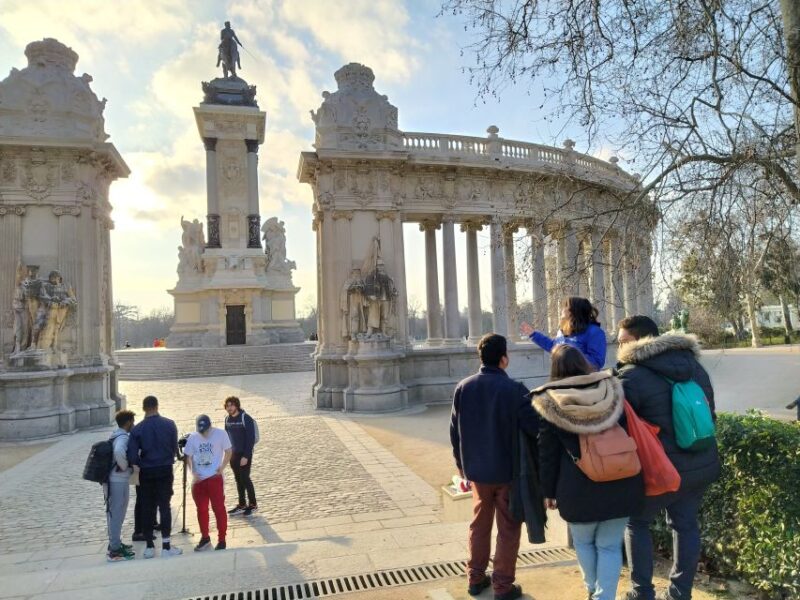Madrid: Cibeles Rooftop & Retiro Park Guided Walking Tour - Itinerary Highlights